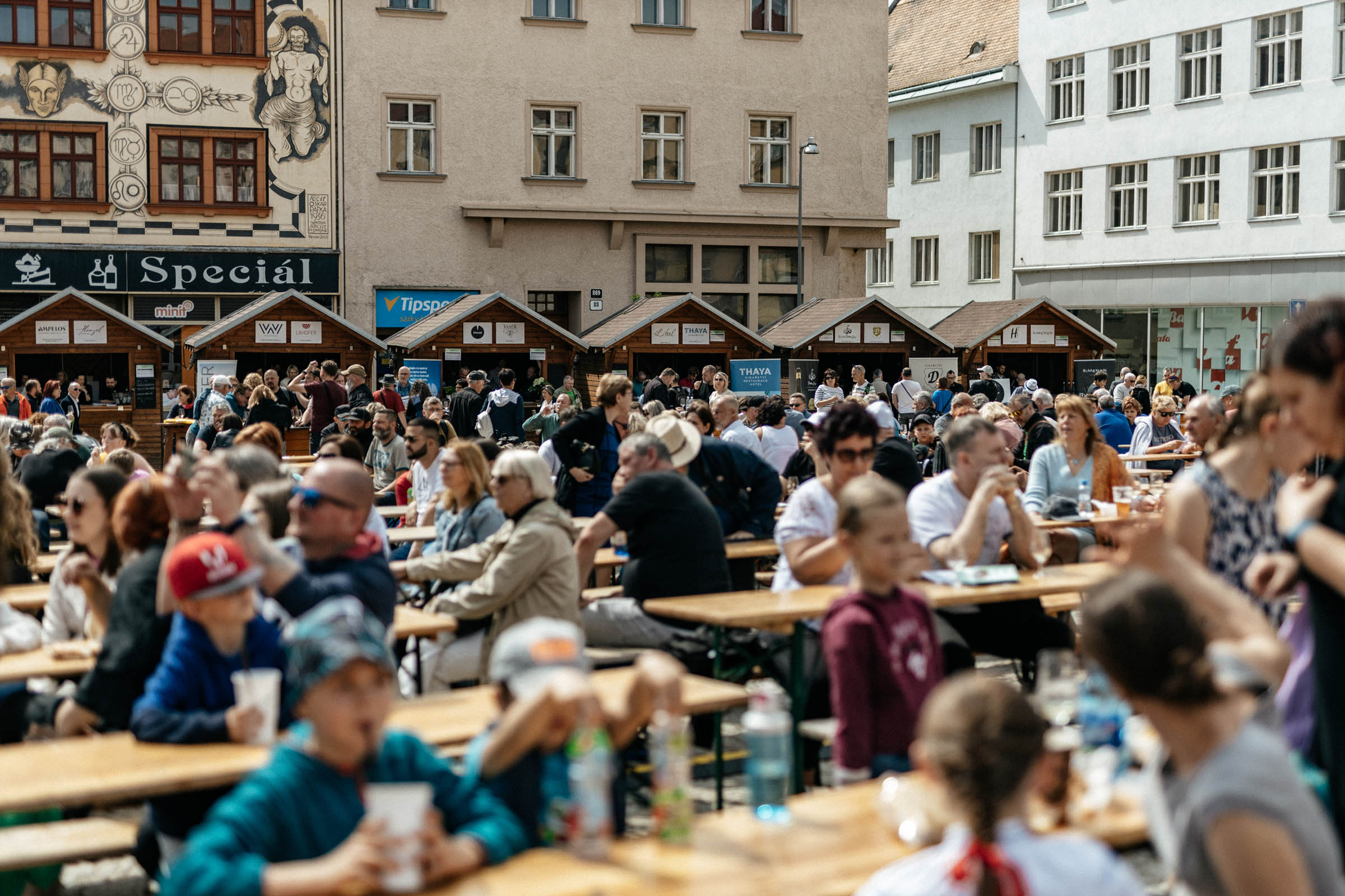 Tisíce návštěvníků na Festivalu vína VOC Znojmo 